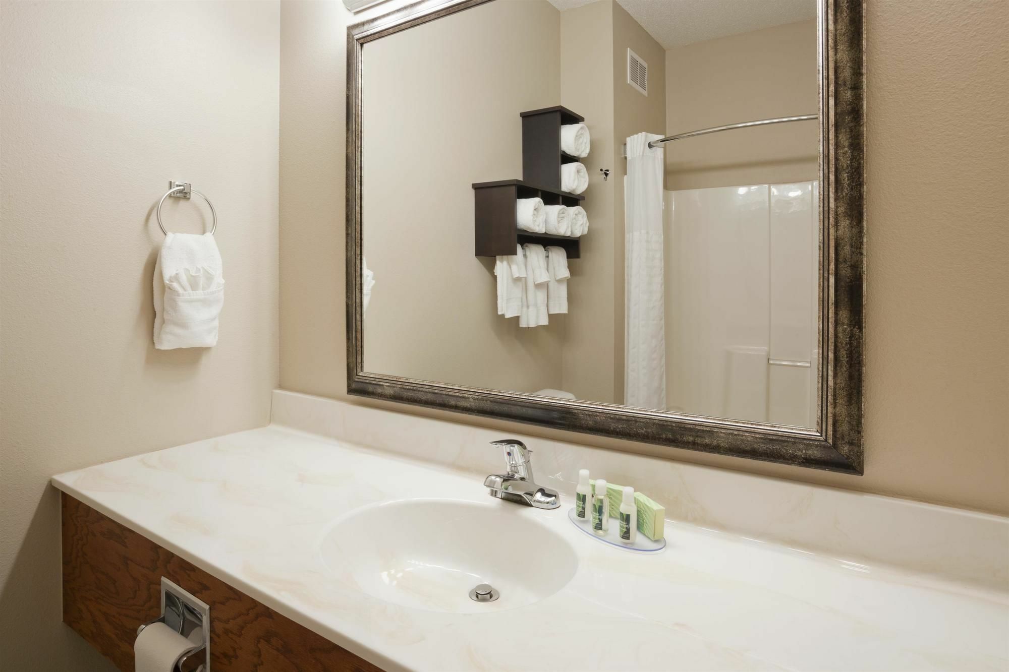 Grandstay Residential Suites רפיד סיטי מראה חיצוני תמונה